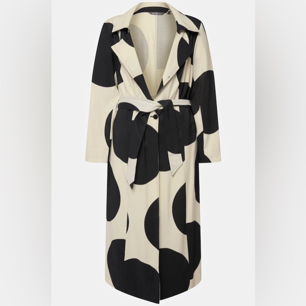 Trench coat